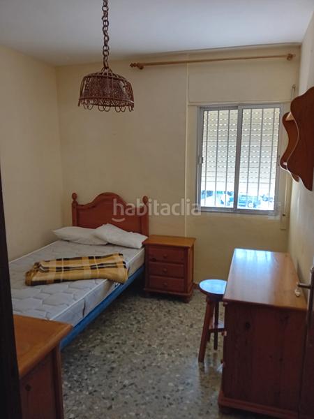 Foto e5c70f86-2db6-448c-8725-78f0ff546a33. Pis a Mondejar-Junquillos Línea de la Concepción (La)