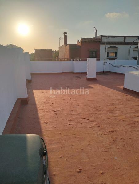 Foto 2ac4e17e-ec7e-49ec-a98c-49f1c2e8647c. Edifici a calle zorrilla 10 a Mondejar-Junquillos Línea de la Concepción (La)