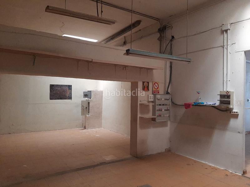 Foto 7d667c0c-e9b4-452b-8b16-6af5b54a40b2. Alquiler local comercial en avenida de valencia 35 en Zaragoza