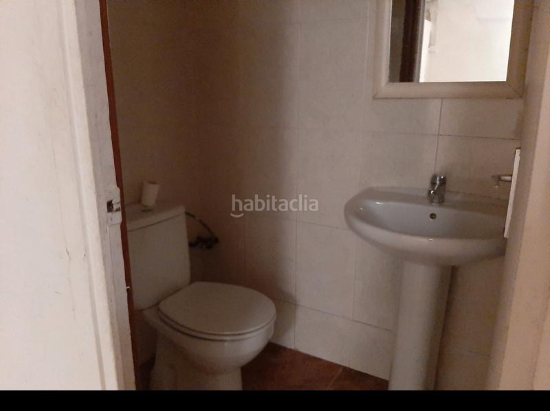 Foto 8e3e1930-59fd-44eb-be62-6e701e018a61. Lloguer local comercial a avenida de valencia 35 a Zaragoza