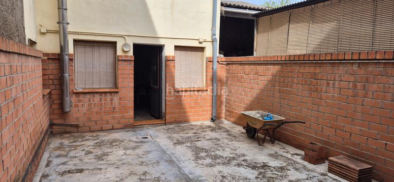 Foto a8afb353-e170-45ab-958b-0195f527d869. Casa a schiera con camino riscaldamento in Monzalbarba Zaragoza