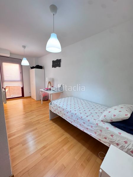 Foto 99d084f6-6e2f-49e4-8a8b-7455bad0be87. Duplex in calle moncayo 4 in Muela (La)