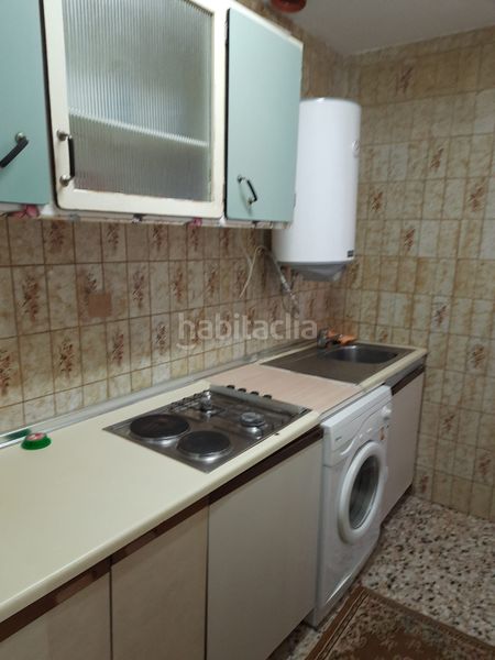Foto 73179448-e36b-4a7f-a4c5-90df8c04a040. Edificio en Ricla