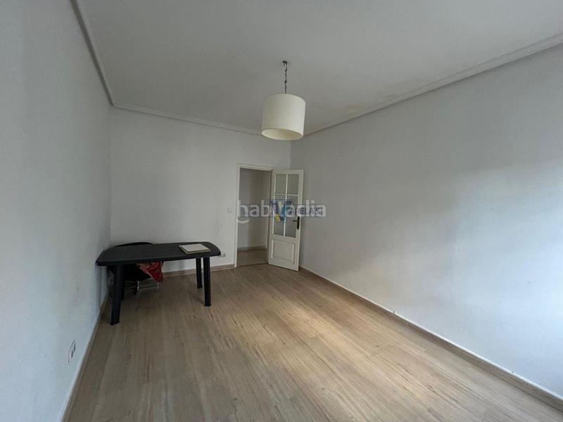 Foto 7fd515d2-9dae-4f8c-a6ce-0afc73881741. Piso en A Carballeira Ourense