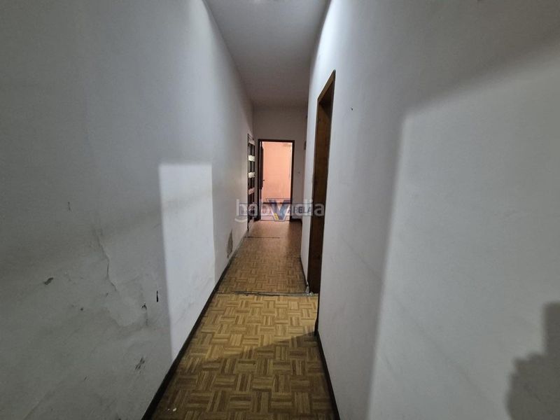 Foto 73b61806-7052-4316-9950-d6f4370df900. Apartament a As Lagoas Ourense