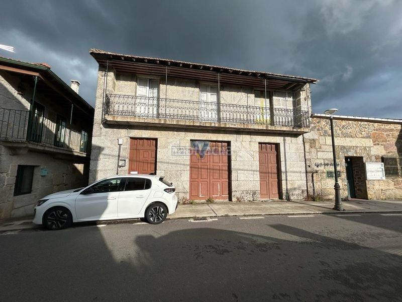 Foto 8f3355cd-ee7b-404b-8d8e-030abc65dfad. Casa a Cenlle