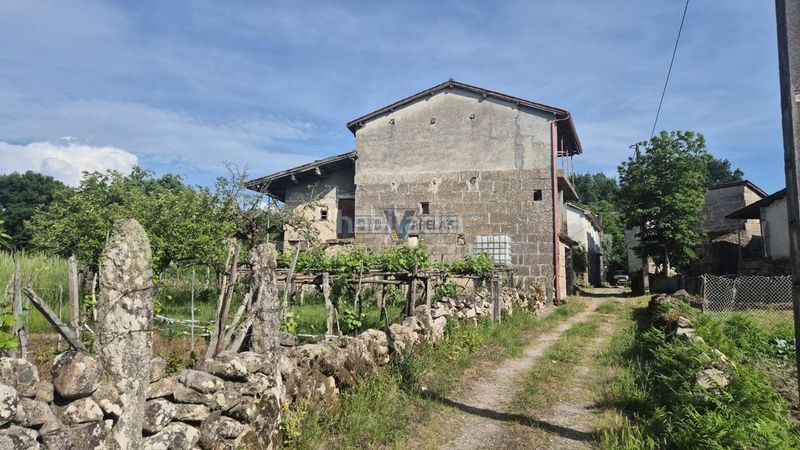 Foto b9a66463-1c6b-465e-a057-3573152311ea. Casa a Ventiun Ourense
