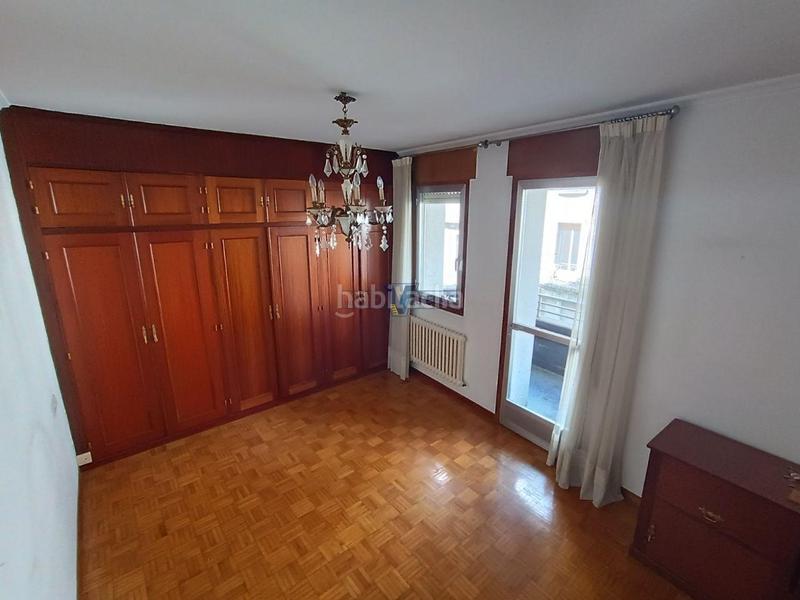 Foto 39cd6d00-f033-47ab-9f68-d3b783316dd1. Appartamento con riscaldamento parcheggio in Centro Ourense