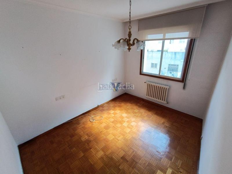 Foto 0ba77205-cdd8-485a-b00c-80f8fbd4ce3f. Piso en Centro Ourense