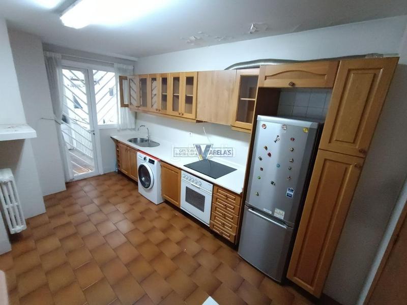 Foto 226b9852-b760-4276-a312-f05e1e143915. Piso en Centro Ourense