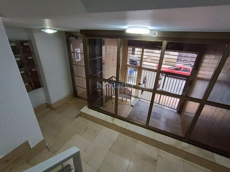 Foto b0c7702c-6075-4598-8625-1b41249ddebe. Piso en Centro Ourense