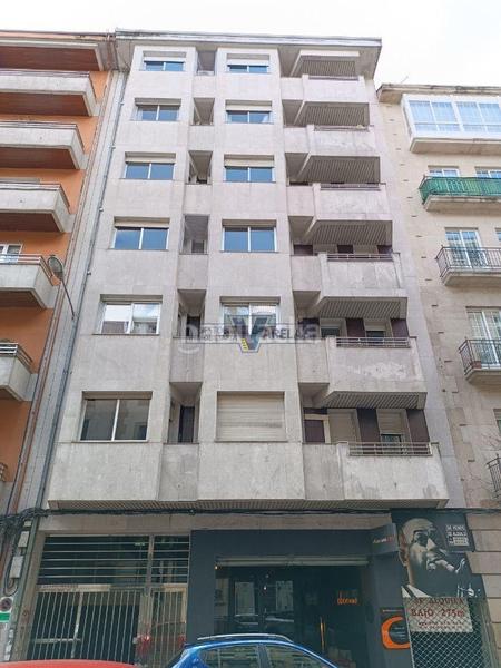 Foto cb28f4e0-9aec-4ec5-999e-d0a5bd63edb8. Piso en Centro Ourense