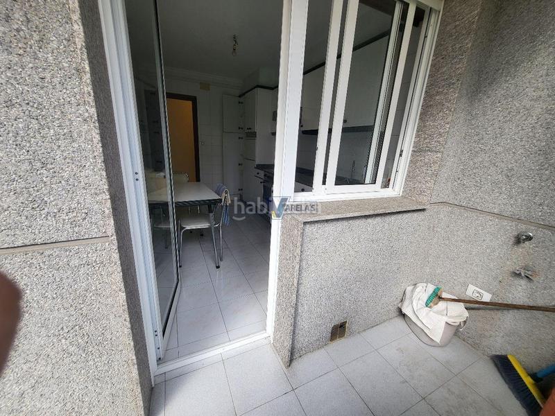 Foto 26884ee8-d903-4313-a3b3-f77c2a9a87a7. Appartamento con riscaldamento parcheggio in Mariñamansa Ourense