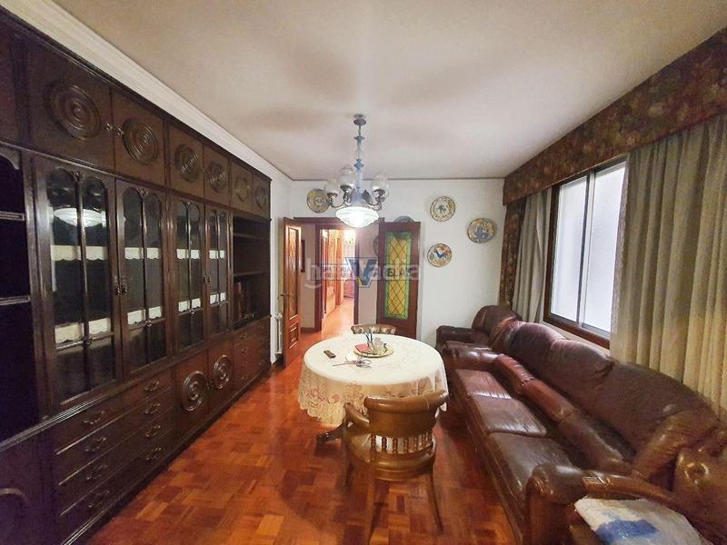 Foto 771e7c4a-165c-41ef-8ca9-862c7ddd29a2. Appartement avec chauffage parking dans Centro Ourense