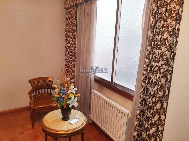 Foto 1ba503bd-35da-4c06-8421-79dd28752c55. Piso en Centro Ourense