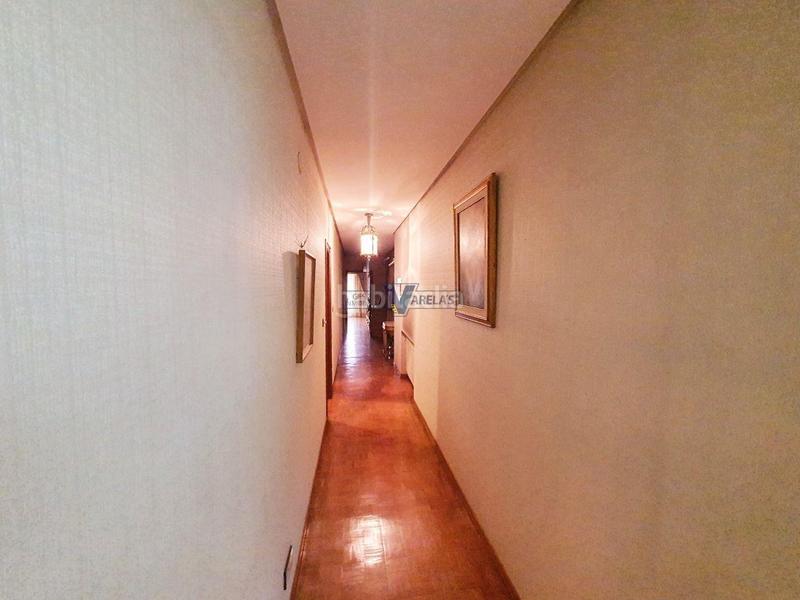 Foto e37b6f29-0c54-42a9-8f72-1b7c3cb3ab50. Piso en Centro Ourense