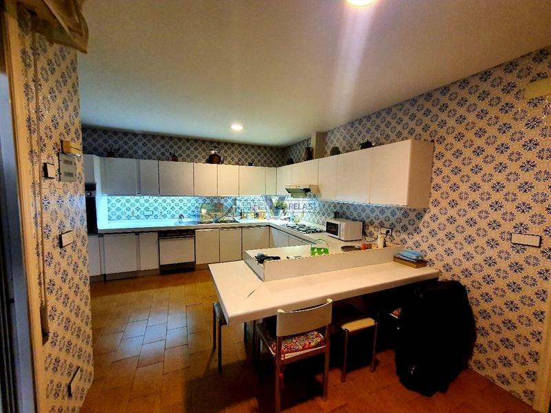 Foto e6d47a7c-7d87-45de-84bd-769c3a498a4f. Piso en Centro Ourense