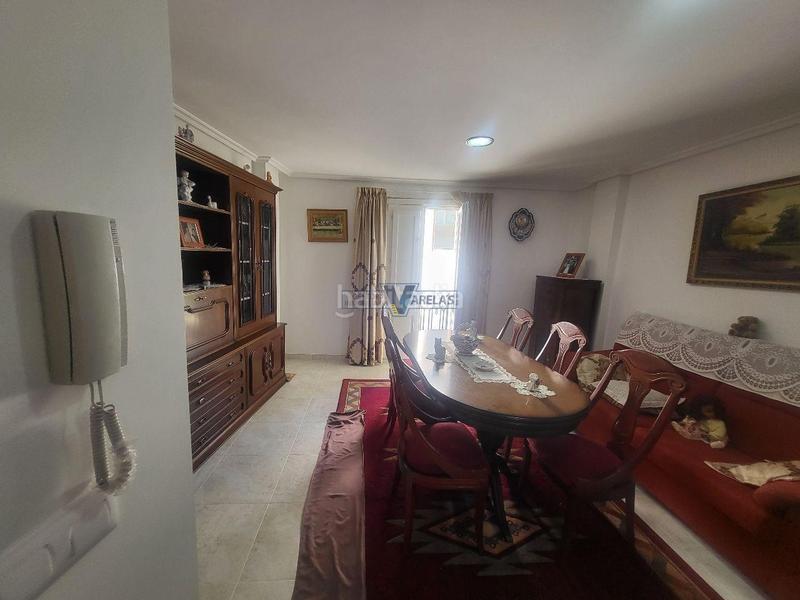 Foto a5f00c07-6ee6-47fb-81cc-90bf43c5ced6. Edificio en Casco Viejo Ourense