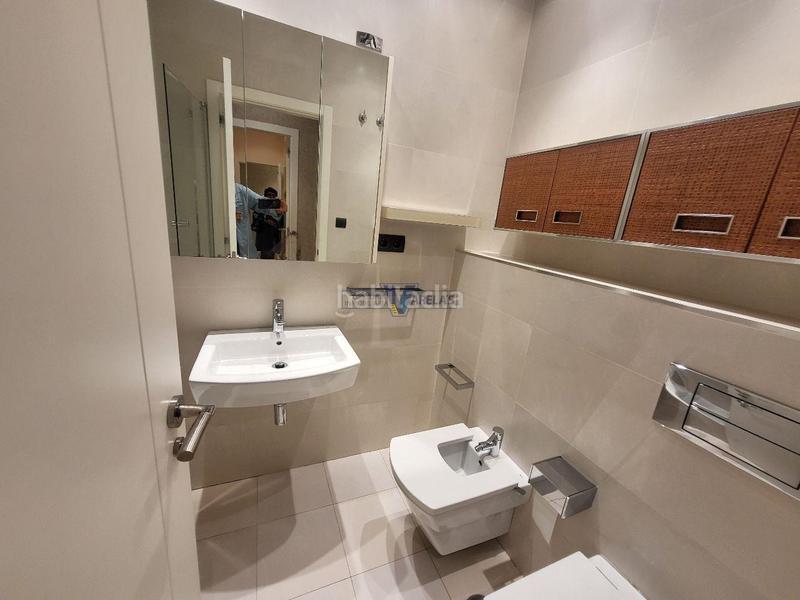 Foto fb97abc9-d5ac-4850-8a7e-eb63cf793625. Appartamento con riscaldamento parcheggio in Centro Ourense