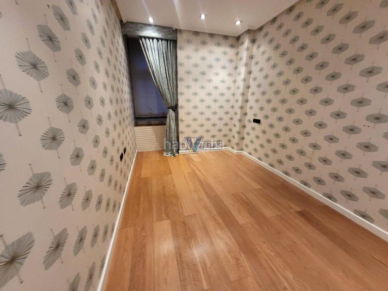 Foto 6cfd4ed4-9938-4d72-8fe5-74289a77c178. Appartement avec chauffage parking dans Centro Ourense