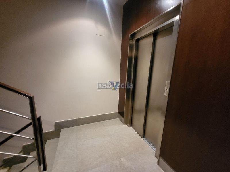 Foto ce4f6dab-2be6-4461-8df7-daa49389599b. Piso en Centro Ourense