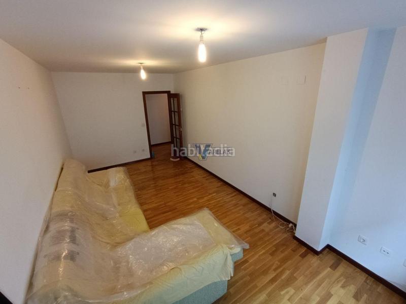 Foto 71218dc0-0544-45ec-ba93-b7d2c5145775. Piso en Ventiun Ourense