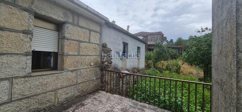 Foto 54e63882-6757-4d8c-9dd0-7f24f3f7d1b5. Haus mit heizung parking in Toén