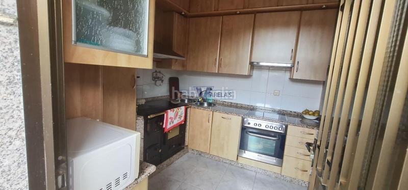 Foto 81a14ca9-0987-453e-9376-88a0610252d1. Haus mit heizung parking in Toén