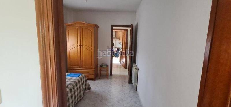 Foto a93f9006-fe30-4dec-a324-6799877e0890. Haus mit heizung parking in Toén