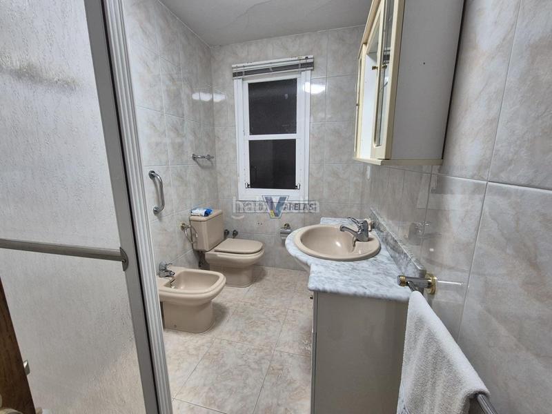 Foto d950f2e1-5c47-452e-8ce7-e87b7c45bd59. Etagenwohnung mit heizung in Posío Ourense