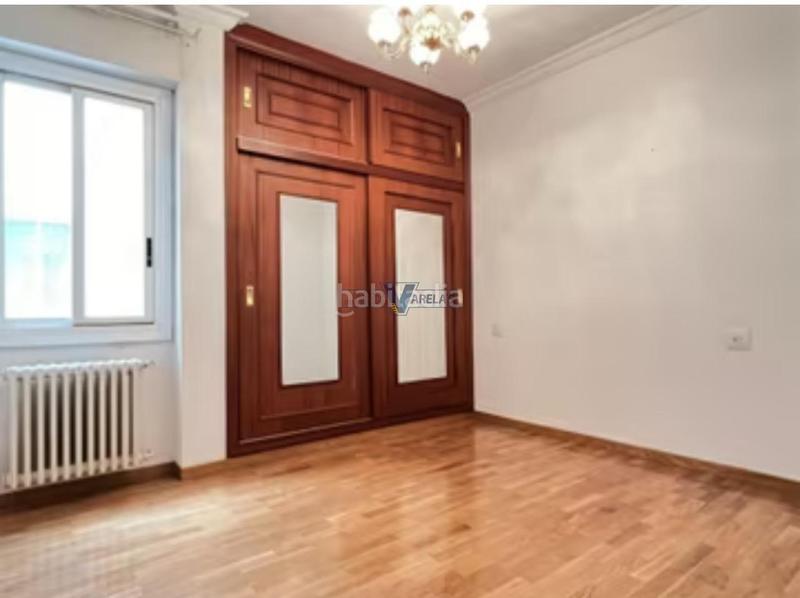 Foto 65a37760-fe54-4d6f-9a70-0298034deb80. Flat with heating in Posío Ourense