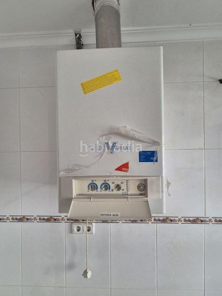 Foto 7fe1ef09-77f7-41ab-8f6a-767e5ed1a16c. Flat with heating in Centro Ourense