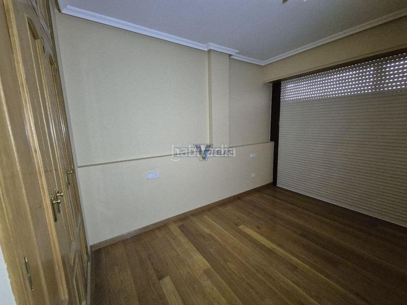 Foto 7a604d8e-8f11-4c63-96cc-8eb675665ad5. Piso en Centro Ourense