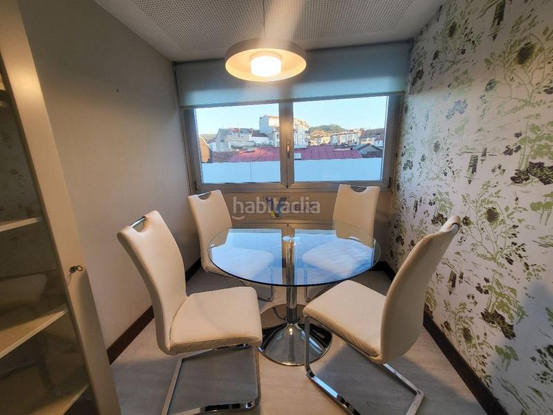 Foto 14db41bc-3c09-4219-b46a-e7d22c0e7ec3. Zweistöckige wohnung mit heizung parking in Centro Ourense