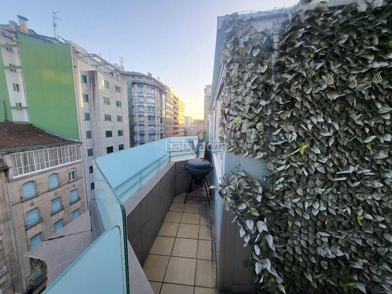 Foto a3b2d9d5-3b49-45c3-a2c1-063095cb5926. Zweistöckige wohnung mit heizung parking in Centro Ourense