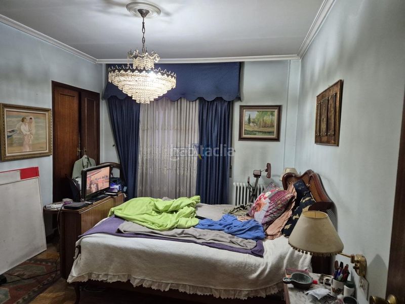 Foto 08ac2ded-9f88-4972-b493-676c95e35b75. Flat with heating parking in Centro Ourense