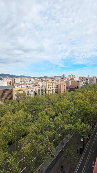 Foto 9c67979f-27dc-4280-be1b-309aca73ee43. Àtic a Barri de les Corts Barcelona