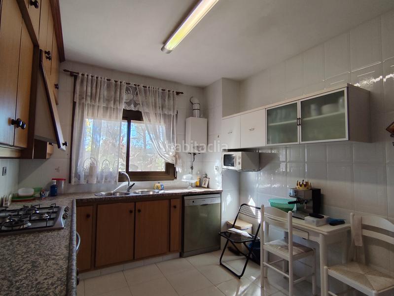 Foto 2bbcf5c9-e58e-4df7-bb63-1816b36c9136. Casa bifamiliare con camino riscaldamento parcheggio in Ametlla del Vallès (L´)