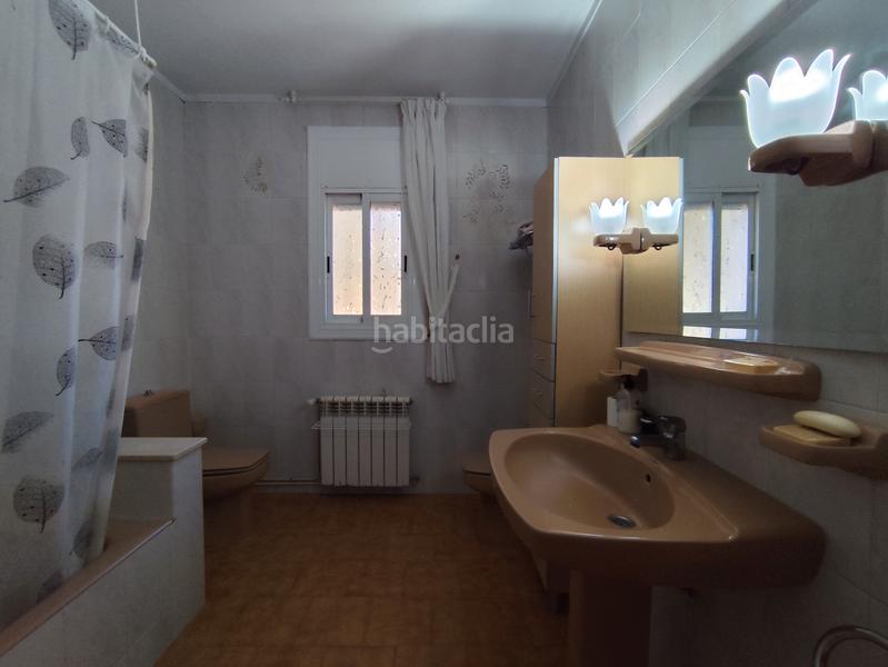 Foto 72e58e33-0766-4fc9-9c67-07b2ac738d2a. Casa bifamiliare con camino riscaldamento parcheggio in Ametlla del Vallès (L´)