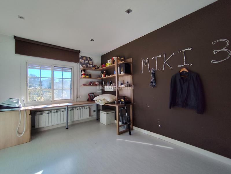 Foto 977eb5d1-d8ea-43d9-abeb-d83ed111e426. Casa bifamiliare con camino riscaldamento parcheggio in Ametlla del Vallès (L´)