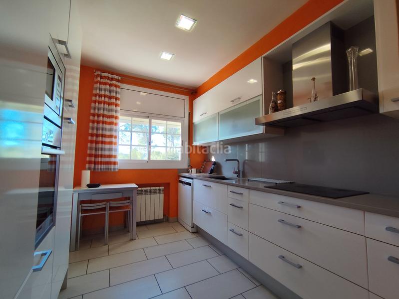 Foto bfd04c80-f25f-460e-b6d8-7da6aeafdb3e. Casa bifamiliare con camino riscaldamento parcheggio in Ametlla del Vallès (L´)