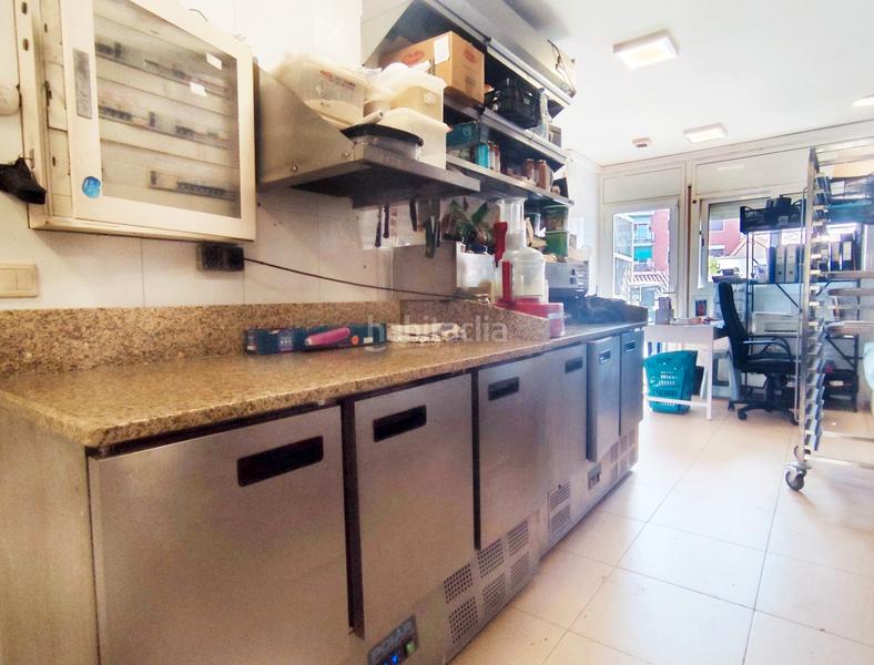 Foto c08d3963-344a-4dfd-96c3-949e29e8bfe7. Pas-de-porte local commercial dans Centre - Estació Sant Cugat del Vallès