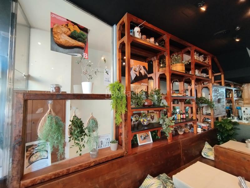 Foto 51a9ada3-4fc2-40d7-a05a-fefd6f78e933. Traspàs local comercial a Centre - Estació Sant Cugat del Vallès