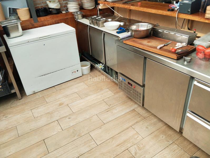 Foto 154eb458-3492-4000-b1e4-a1f08fa5f006. Trapasso locale commerciale in Centre - Estació Sant Cugat del Vallès