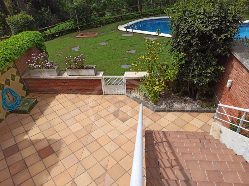 Foto 33cdfb26-40a2-4f4d-90e2-c9bd0ffeb15a. Casa amb aparcament piscina a Ametlla del Vallès (L´)