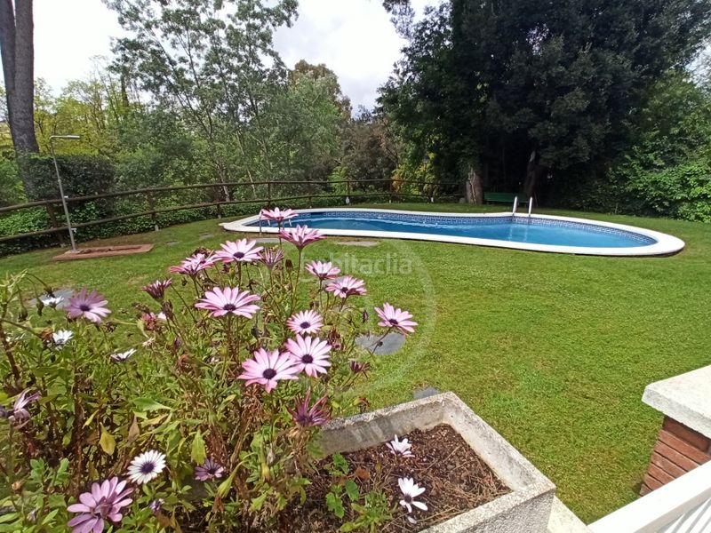 Foto 3826c2c3-82b4-4a2a-a201-de116240d017. Casa amb aparcament piscina a Ametlla del Vallès (L´)