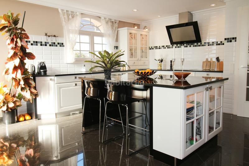 Foto 4a231f20-0eb8-4bea-a835-7ede9d62ab08. Chalet in avinguda Rocaferrera 1 in Rocaferrera Sant Andreu de Llavaneres