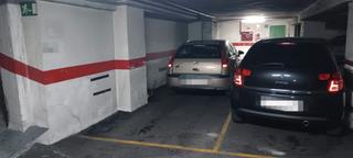 Autoparkplatz in Calle de jerónimo borao 11. Garaje