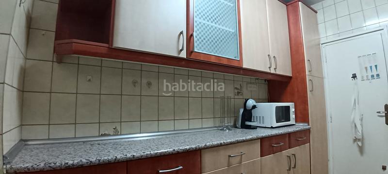 Foto bc456eb6-cda3-4f51-8c5f-b4d02e5e56bd. Appartement dans avenida del tenor fleta 12 dans Paseo Sagasta Zaragoza