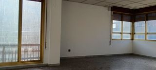 Flat in Calle del palacio 1. Piso grande opcion compra